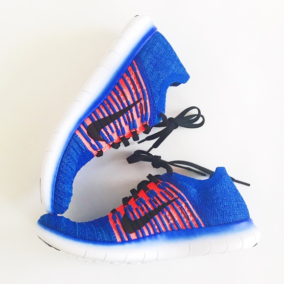 Last one Sz 6.5 🌹Nike free flyknit running shoes - Picture 3 of 7